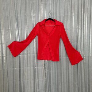 long bell sleeve shirt w buttons